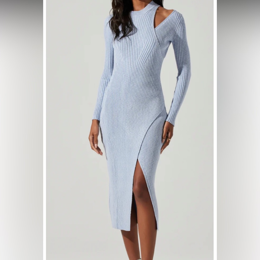 ASTR Vasanta Sweater Dress Light Blue Space Dye Size Small New Midi